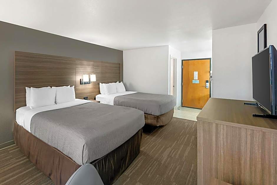 Quality Inn Near Seaworld