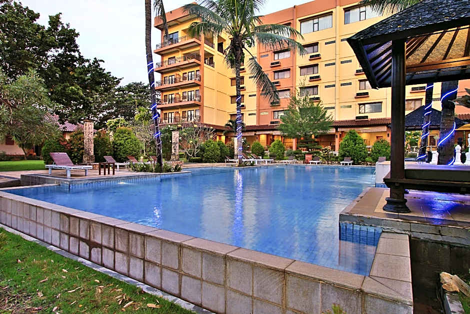 The Jayakarta Suite Komodo Flores