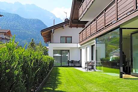 King Suite with Spa Bath