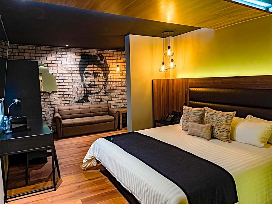 Photo 1 of 7 of 1 King Bed Suite