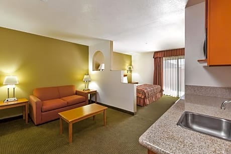 1 King Bed, Suite, Kitchenette, Non-Smoking