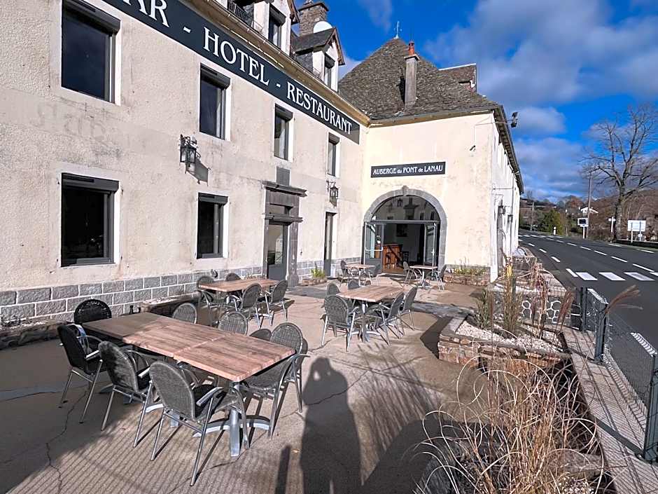 Gîte-Auberge du Pont de Lanau