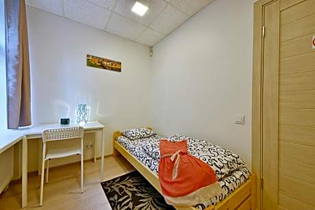 Single Room with Shared Bathroom