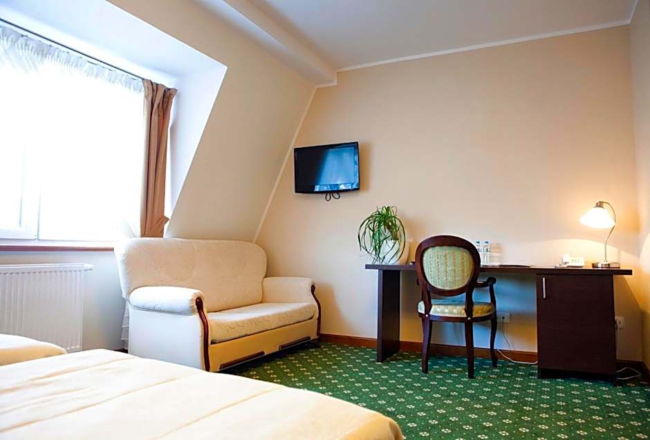 Hotel i Restauracja "Pod Orłem"