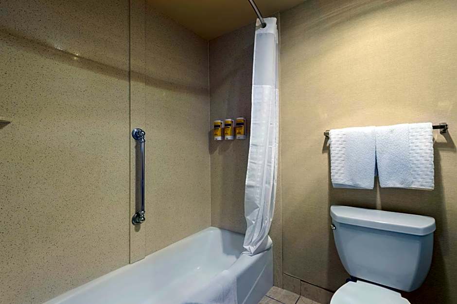 Best Western Plus Redondo Beach Inn