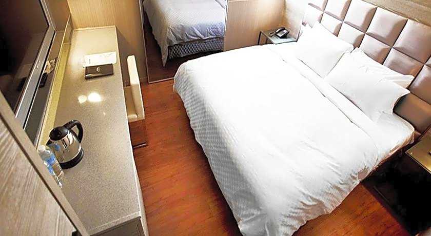 Royal Group Hotel Ho Yi Branch