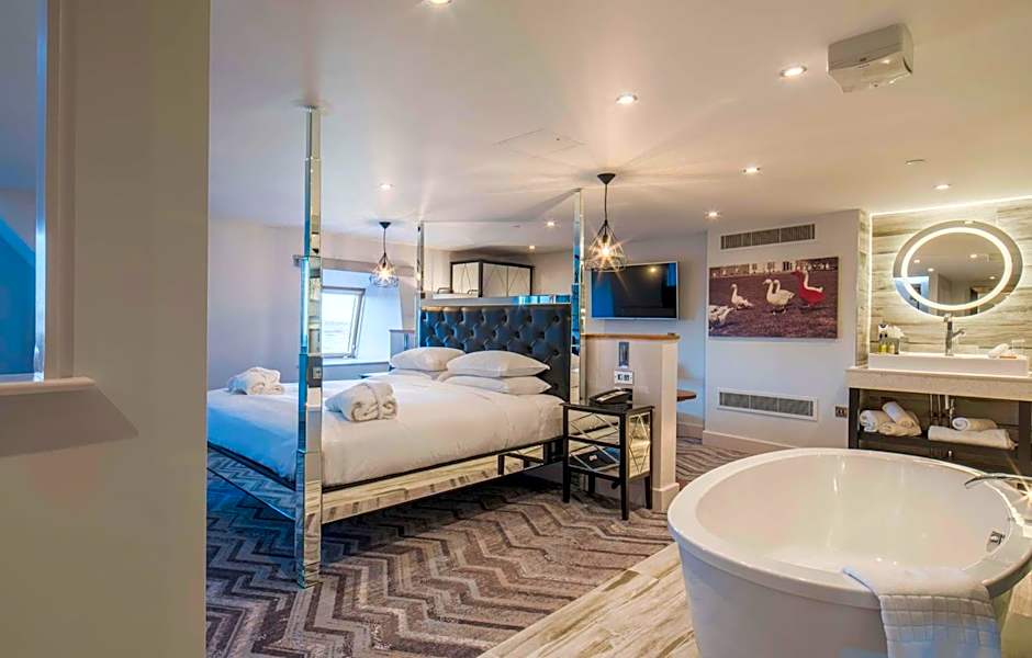 DoubleTree By Hilton Bristol South-Cadbury House