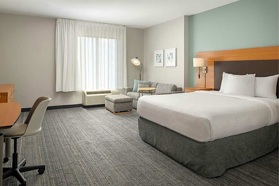 TownePlace Suites by Marriott Jackson Ridgeland/The Township At Colony Park