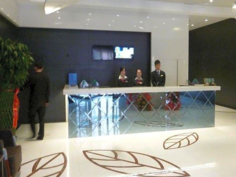 Greentree Inn Shandong Zibo Railway Sta