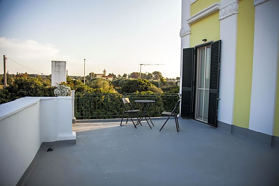 VILLA ADELAIDE SUITE & ROOM