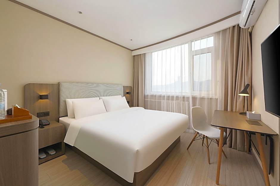 Hanting Hotel Dandong Railway Station