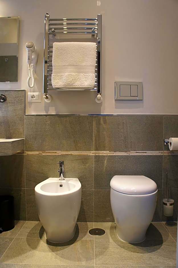 Roman Suite Guest House