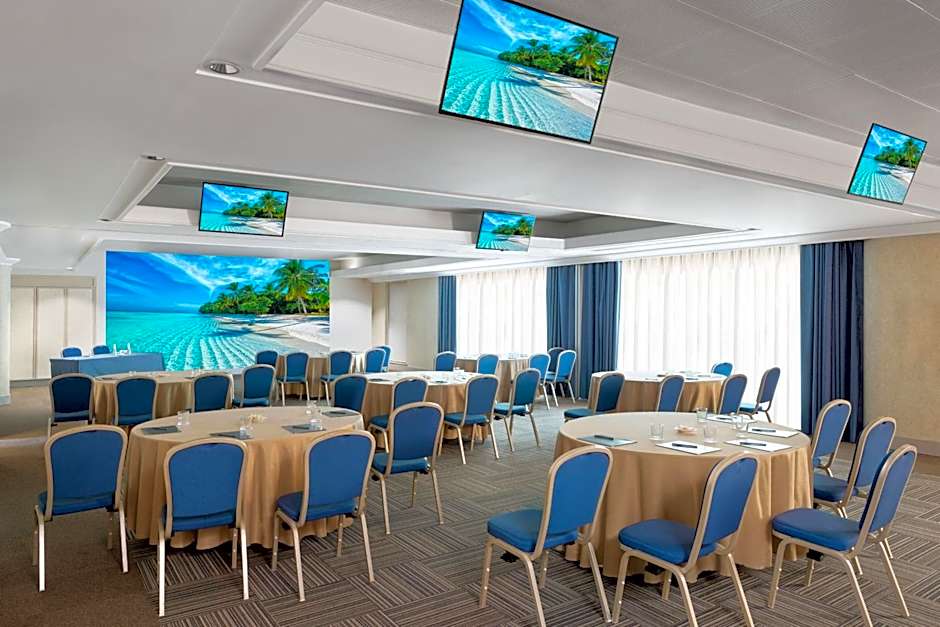 Courtyard by Marriott Rome Central Park