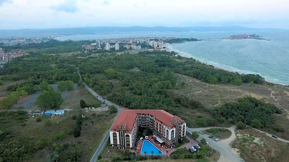 Chateau del Marina Apart Complex