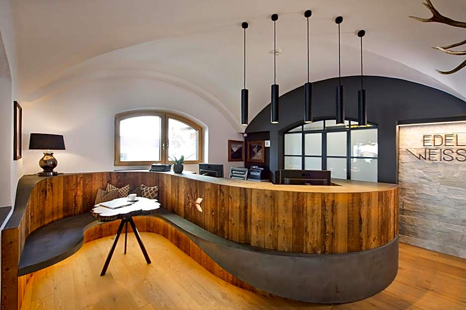 Hotel Edelweiss