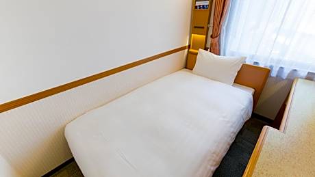 Standard Single Room - Smoking