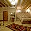 Risus Cave Suites
