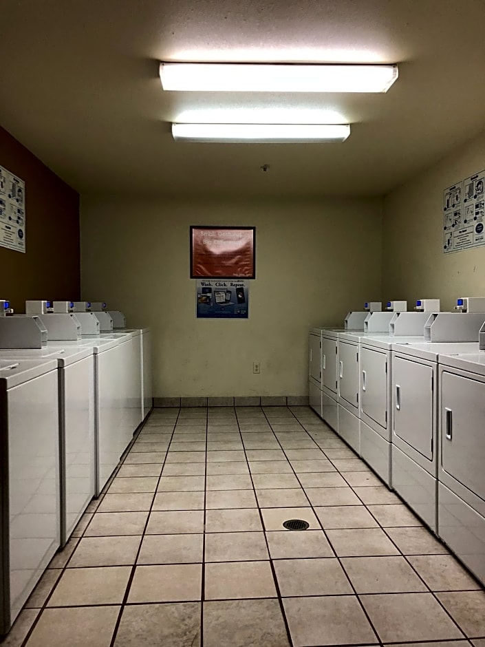 InTown Suites Metairie
