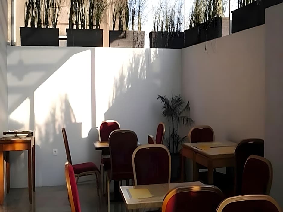 Zodiak At Asia Afrika Hotel