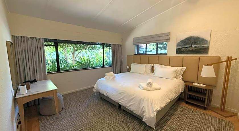 Twice Central Guesthouse