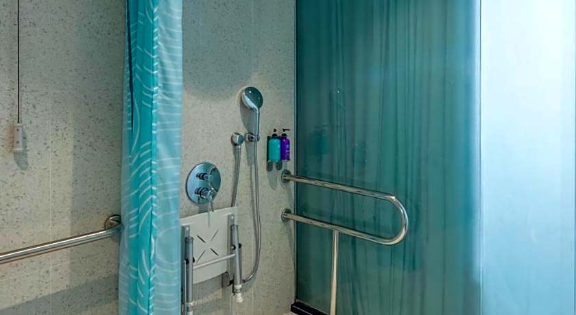 Tru by Hilton Hoa Binh City Centre