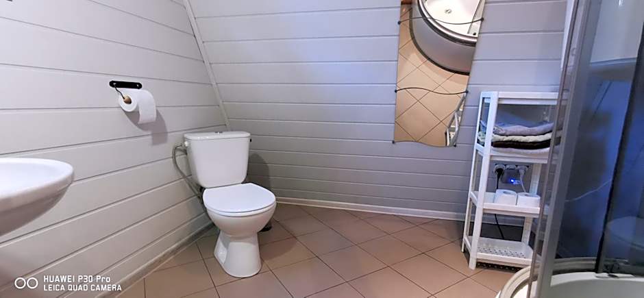 Osada pod Beskidem- chatki całoroczne