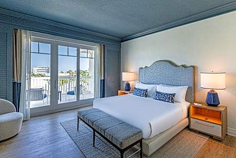 Venetian, Suite, 1 King, City view, Balcony