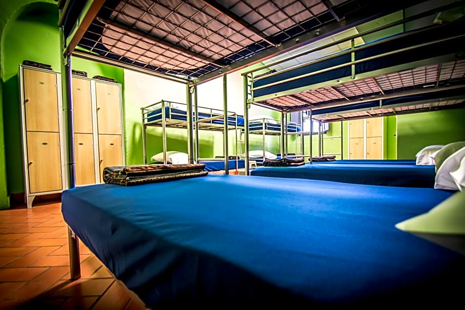 Hostel Santa Monaca