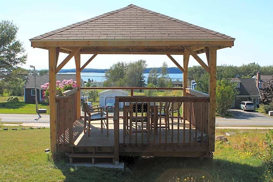 The Fiddle and the Sea Bed and Breakfast