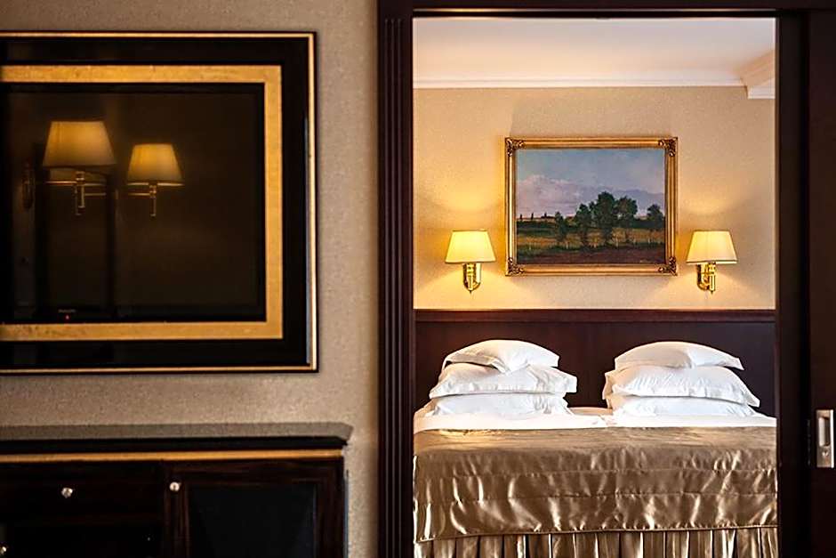 Hotel Gołębiewski Mikołajki