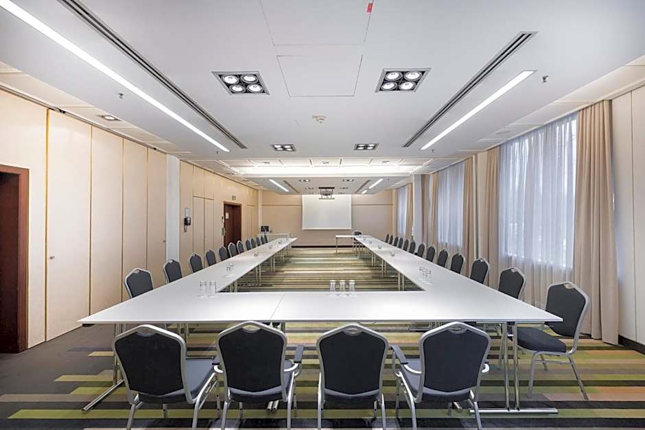 Crowne Plaza Dusseldorf - Neuss By IHG