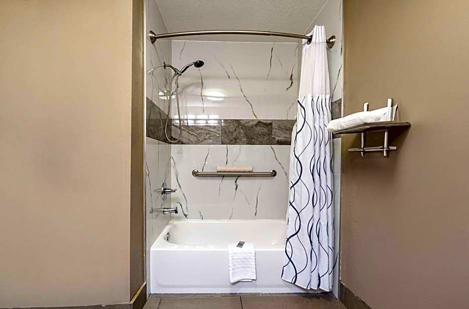 Best Western Gateway Inn