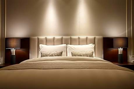 Premier Double Suite with Ocean View