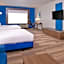 Holiday Inn Express & Suites Houston E - Pasadena By IHG