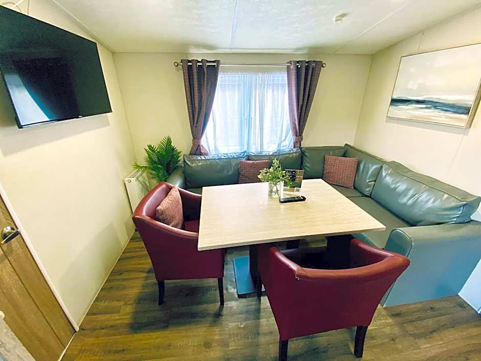 Hideaway by Liv Retreats