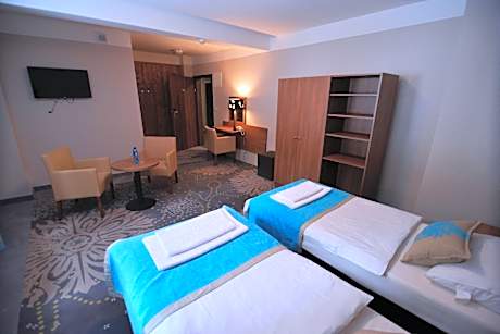 Triple Room with Bathroom