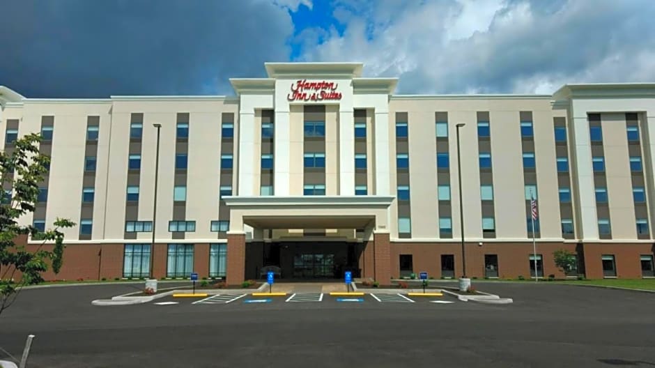 Hampton Inn & Suites Syracuse North Airport Area