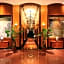 Zhongwei Green Lake Hotel Kunming
