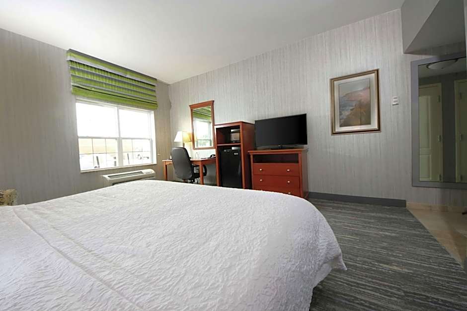 Hampton Inn By Hilton Ellsworth