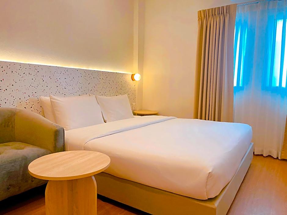 Hotel Papa Bangkok Siriraj