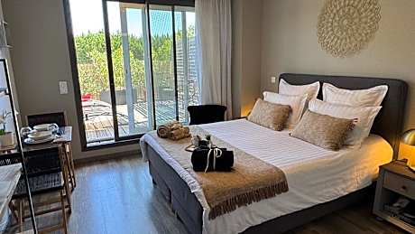Sweet Home Studio Aix en Pce, clim,terrasse,piscine,pkg gratuit