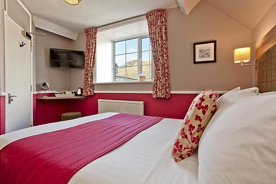 The Yewdale Inn and Hotel Coniston Village