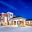 Howard Johnson Hotel & Suites by Wyndham Oacoma
