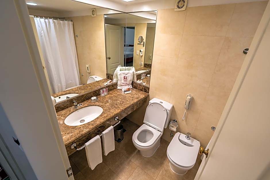 Austral Plaza Hotel
