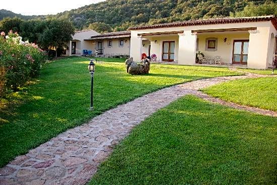 Hotel Valkarana Country Relais