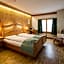 Hotel Alpina