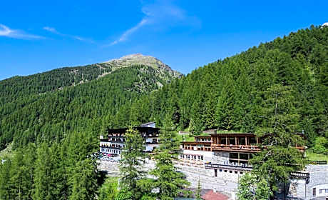 Hotel Zebru
