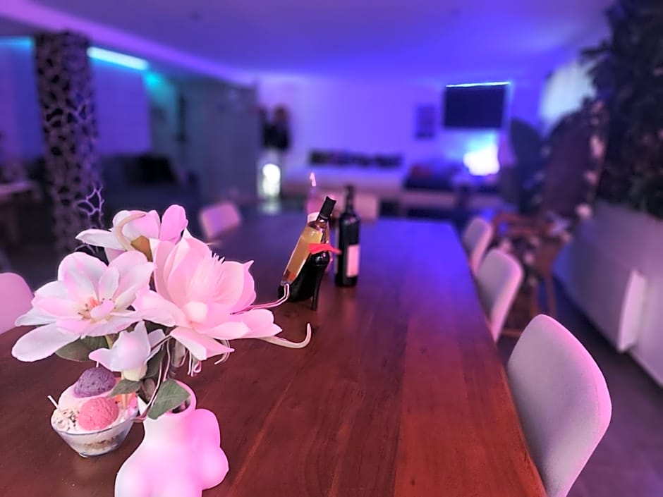 Loveroom et Spa privé de L'Ile des Plaisirs