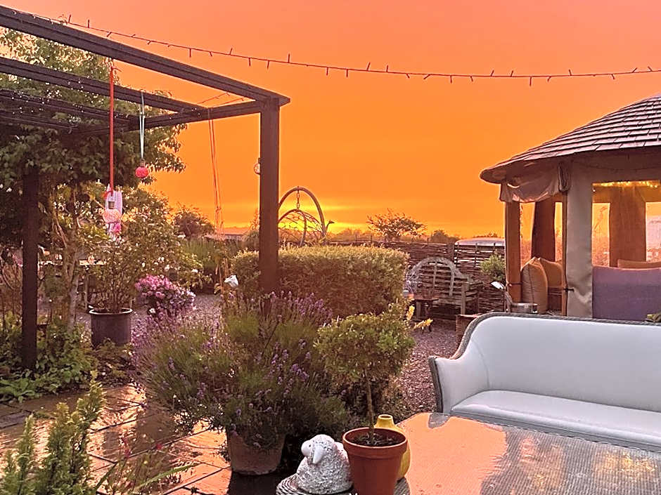 Bybrook Barn Bed & Breakfast