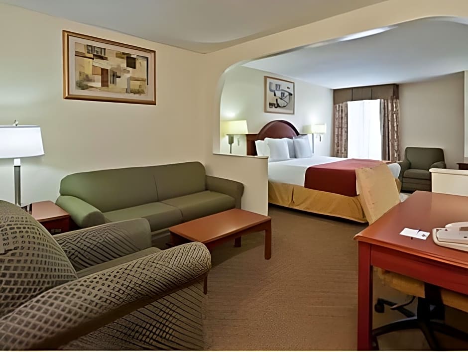 Holiday Inn Express Hotel & Suites Kimball By IHG
